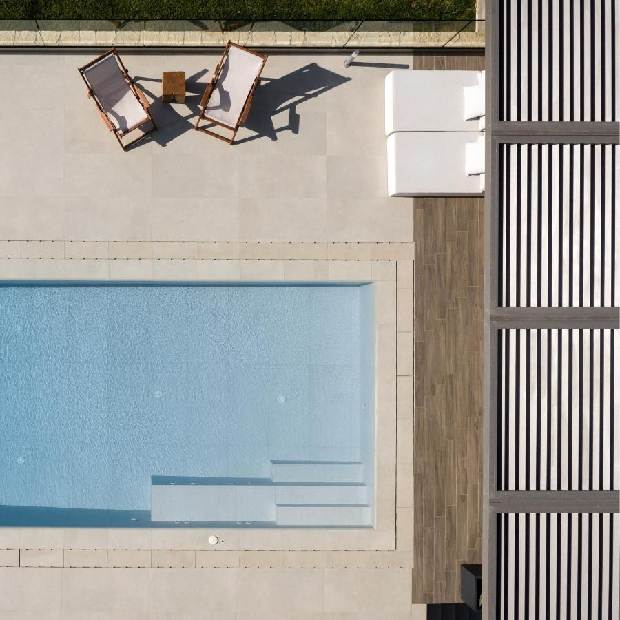 Artemis Seafront Villa, An Evanescence Sea Retreat, By Thinkvilla Tavronitis  Exterior photo